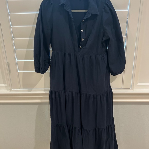 Navy Mabel Maxi Dress
POMANDER PLACE - Picture 6 of 6